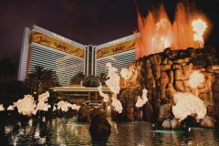 the mirage show las vegas strip